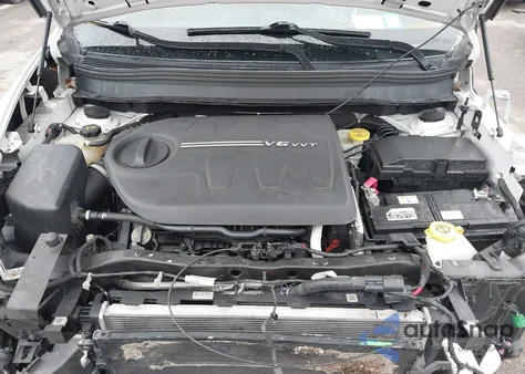 2016 Jeep Cherokee Limited z USA, uszkodzony, nr VIN 1C4PJMDS7GW121761